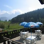 Gran Paradiso Hotel 3*