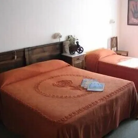 & Restaurant Gran Paradiso ホテル 3*