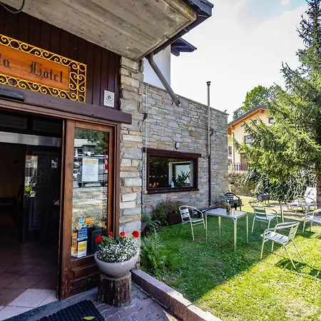 & Restaurant Gran Paradiso ホテル 3*