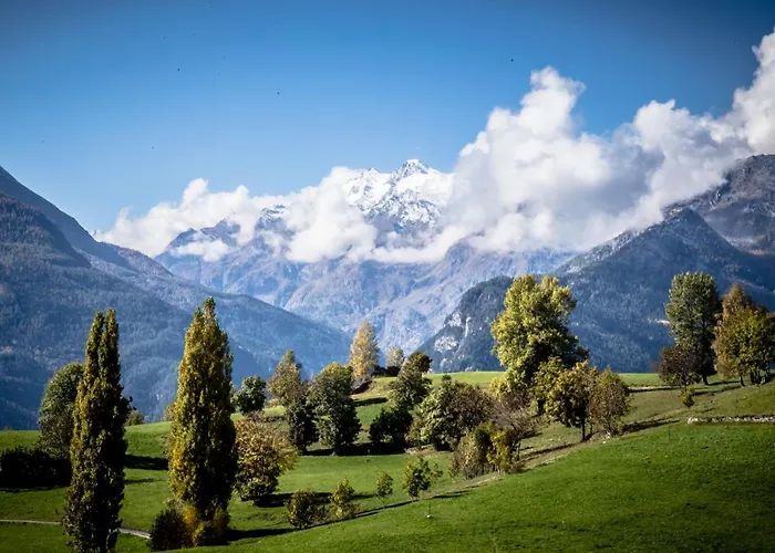 Gran Paradiso فندق القديس نقولا