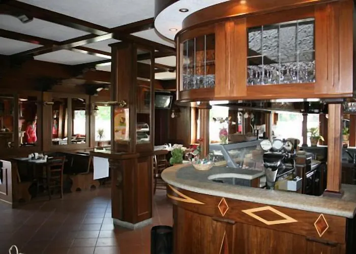 Gran Paradiso فندق 3*