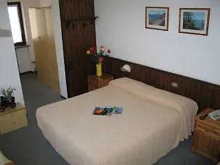 Gran Paradiso القديس نقولا